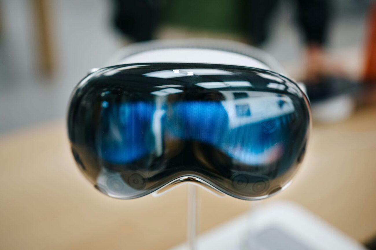 Tracking Your Every Blink Privacy Risks In Vr 1